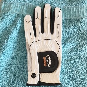 Callaway White Left Golf Glove. NWOT